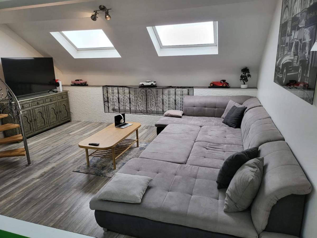 Duplex Elegant Situe A 1Min De La Gare Du Nord Διαμέρισμα Βρυξέλλες Εξωτερικό φωτογραφία